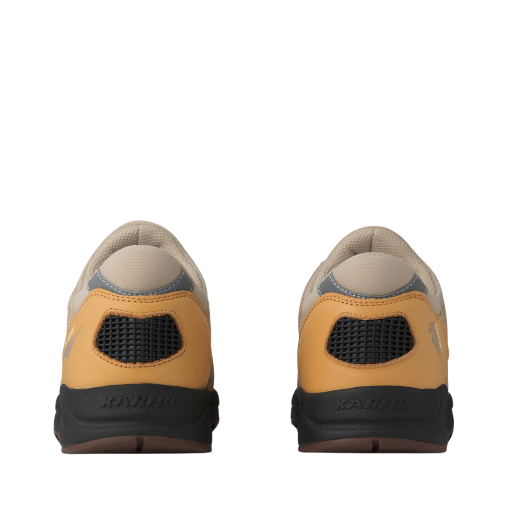 Karhu Aria 95 - Oak Buff / White