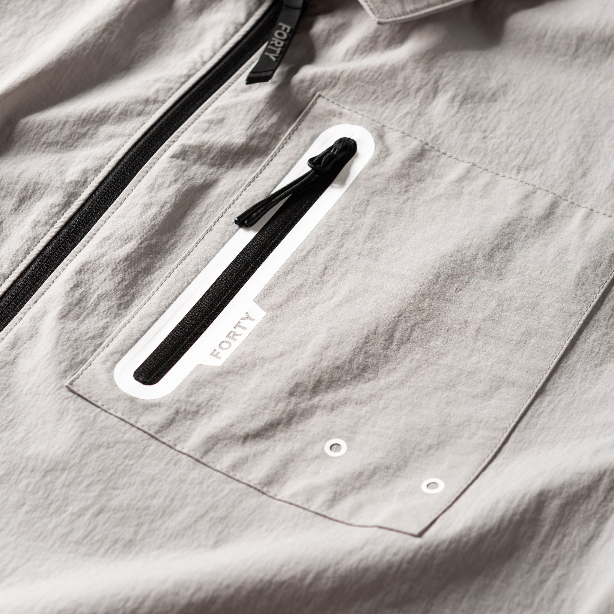 Mirra Tech Overshirt - Light Grey