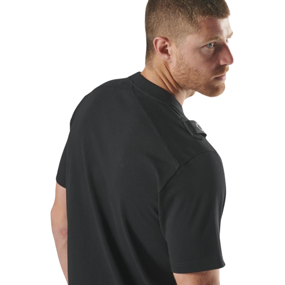 MA.STRUM Badge Tee - Jet Black