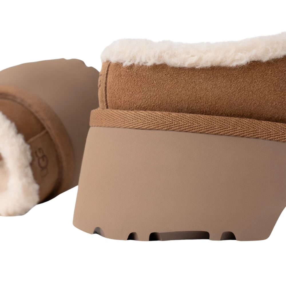 UGG W New Heights Cozy Clog - Chestnut